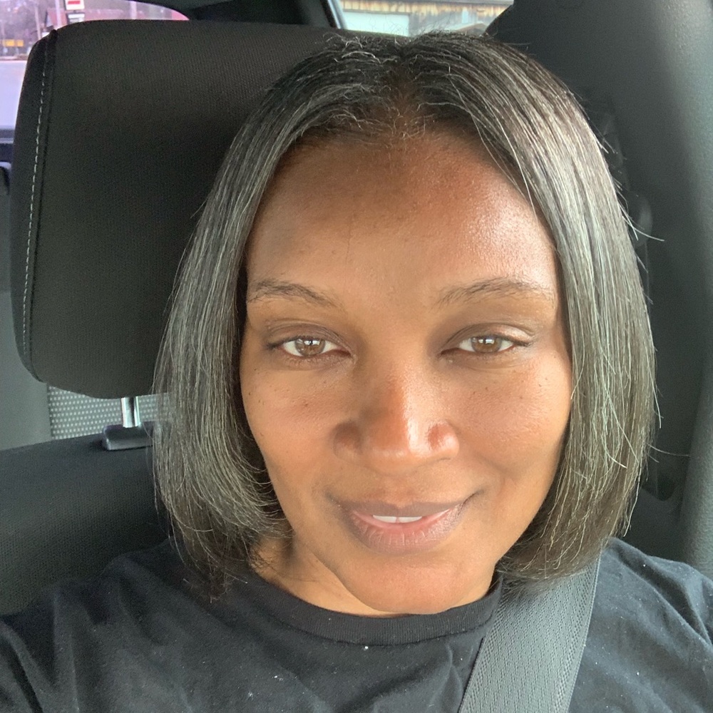Meet your Posher, Kendra